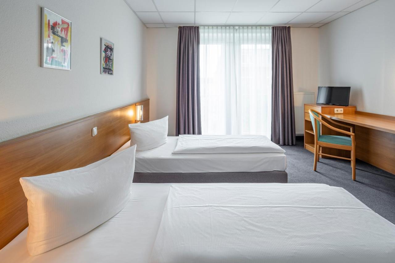 Center Hotel Kaiserhof Naumbourg Extérieur photo